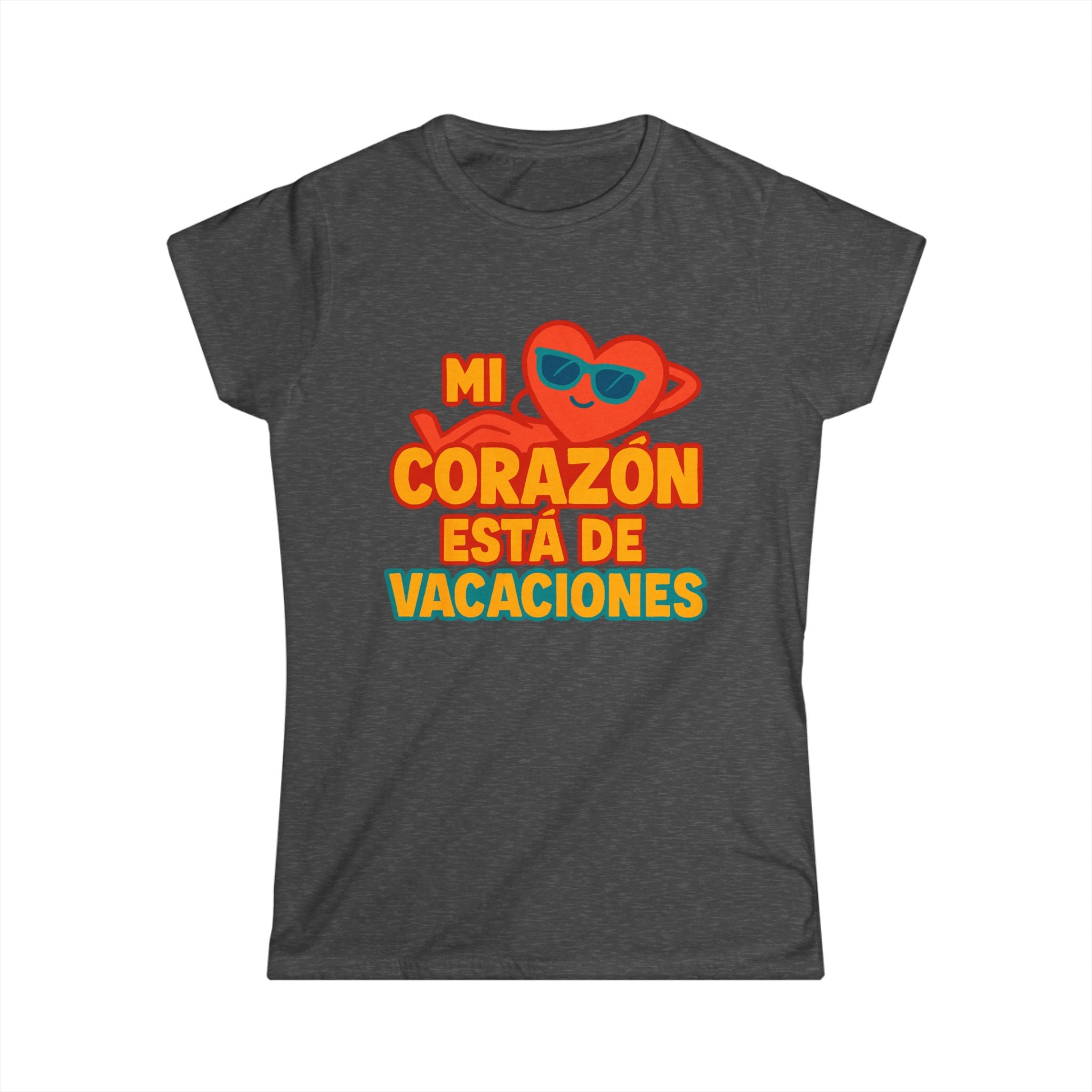 Women's Tee — "Mi Corazón Está de Vacaciones" Spanish Vacation Shirt